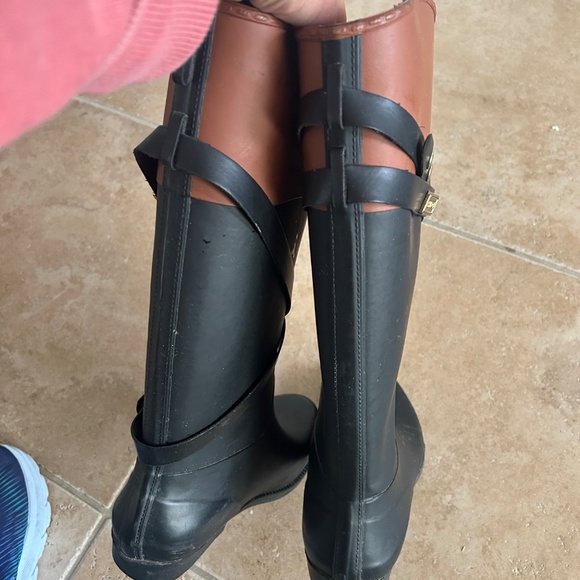 Tommy Hilfiger Rain Boots - Picture 8 of 11